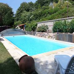 Pisciniste à Lyon : pour construction de piscine sur mesure et durable