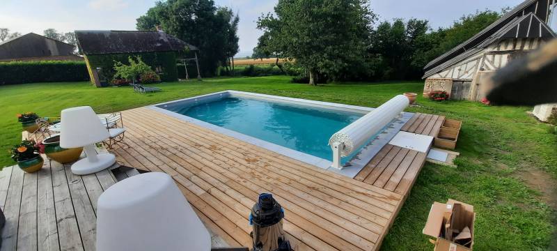 Devis réussi pour cette belle piscine de l'an dernier en eau en 2023 dans l'Ain près de Vonnas