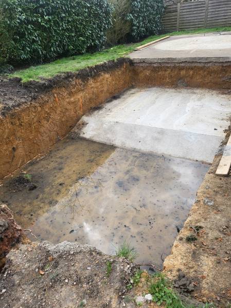 Dalle de fond de piscine Aquinox proche de Lyon à Montceau les Mines en Saône et Loire