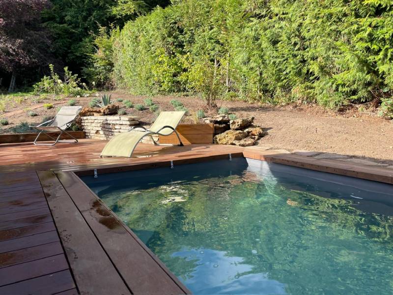 Fabricant de piscine sans permis 3x3m sur mesure en acier pour extérieur contraint avec solution personnalisée à Lyon et en région lyonnaise