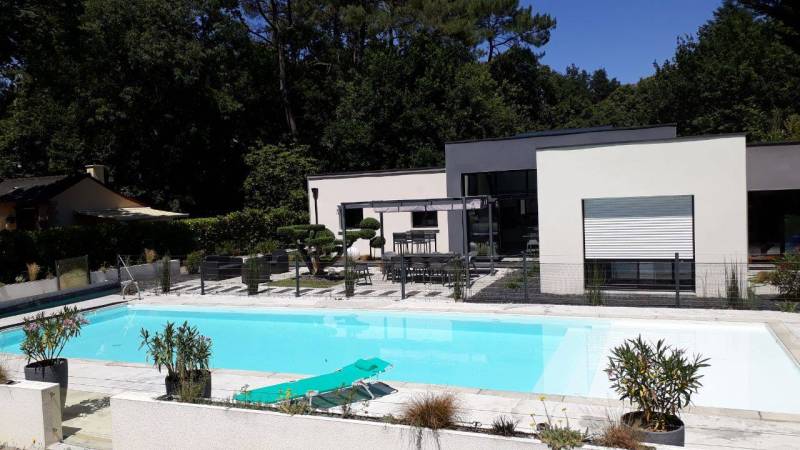 belle piscines aquilio