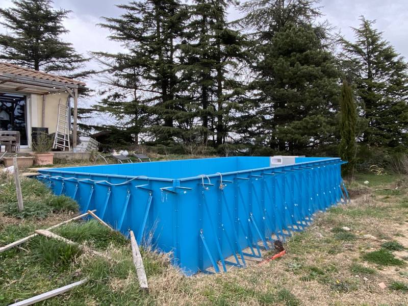 piscine enterrée en kit à Champagne au Mont d'Or dans le Rhône proche de Lyon
