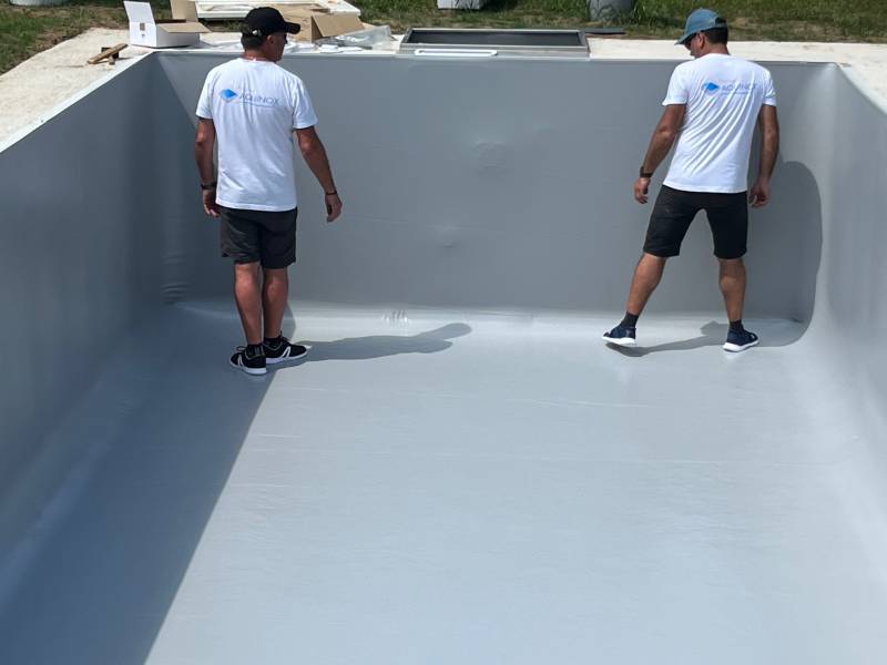 piscine construction Nièvre LIVRY